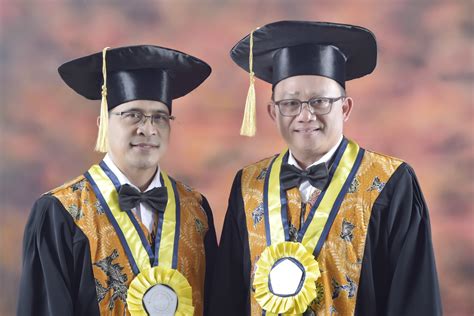 Jurusan Akuntansi Feb Utm Tambah Guru Besar