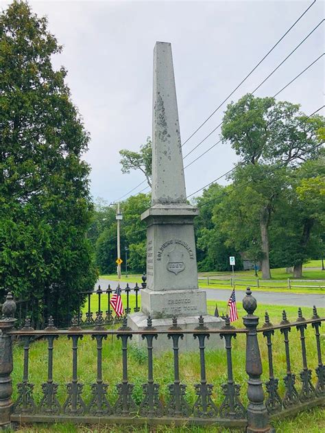 Civil War Monument In Ludlow Massachusetts Paul Chandler August 2019