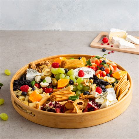 Narezek na meter (grazing table) - Narezki.si 