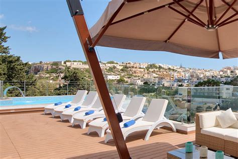 Luxury Villas Malta Holiday Villas For Rent In Malta Home