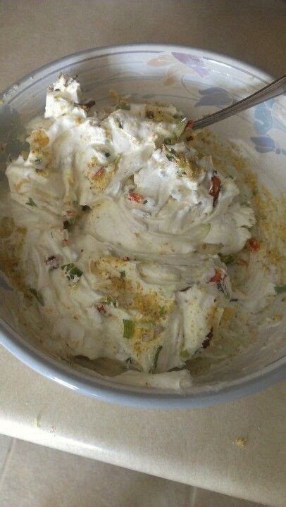 Knorr Dip...1pkg Knorr vegetable mix, 1- 16oz container Daisy sour ...