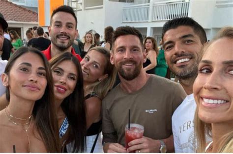 La Presencia De Messi Provoca Tumultos En La Playa De Ibiza Unanimo