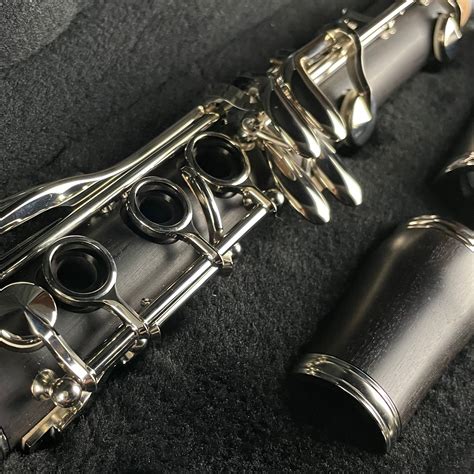 Yamaha Ycl 450n Intermediate Clarinet And Case Nickel Keys