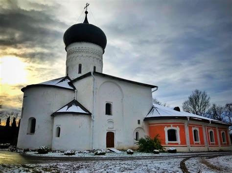 Снетогорский женский монастырь в Пскове (Россия) с фото и отзывами