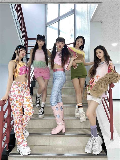 Newjeans Pics On Twitter Summer Outfits Kpop Outfits Jeans Outfit