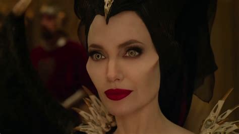 Maleficent Mistress Of Evil Trailer Maleficent Mistress Of Evil Meet The Dark Fey