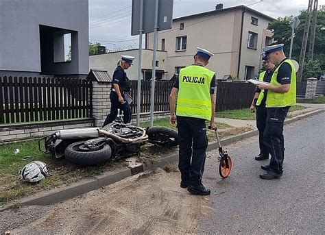 Wypadek W Rybniku Motocyklista Roztrzaska Si Na Drodze Jest