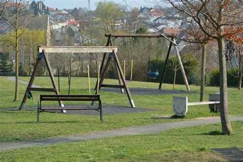 Mattersburg Start Der Sanierung Des Spielplatzes In Der Sch Rf Stra E