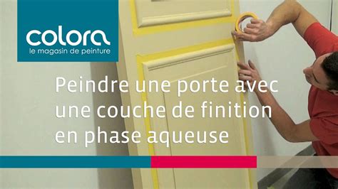 Peindre Une Porte Avec Une Couche De Finition En Phase Aqueuse