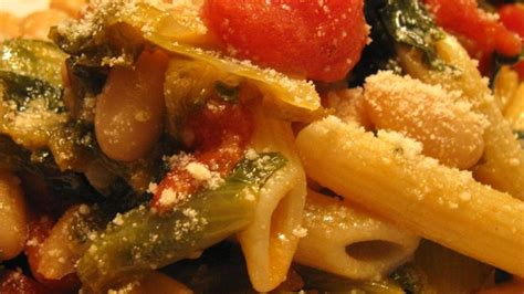 Penne Pasta With Cannellini Beans And Escarole Recipe