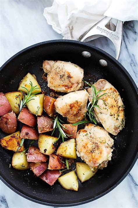 One Pan Rosemary Chicken And Potatoes Creme De La Crumb