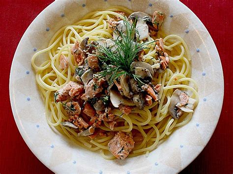 Spaghetti Mit Lachs Und Champignons Von Toshibabe Chefkoch