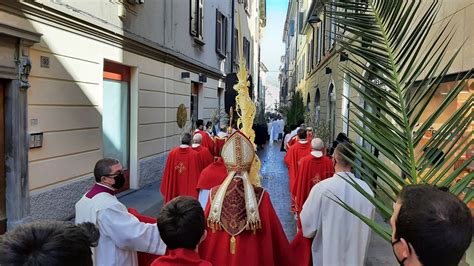 Domenica Delle Palme Hanno Inizio I Riti Della Settimana Santa