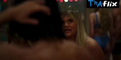 Chloe Rose Robertson Bikini Scene In Wolf Pack Tnaflix