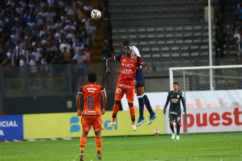 Alianza Lima gana 2 a 1 ante el club César Vallejo por la fecha 1 de la