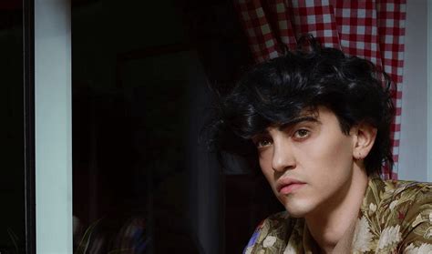 Michele Bravi Chi è pronto racconti l amore senza vergogna l Omofobia è una bestemmia Gay it