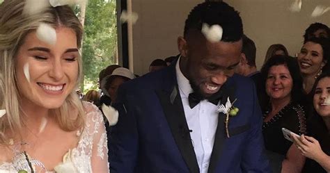 Pictures of Siya Kolisi wedding his longterm girlfriend Rachel Smith