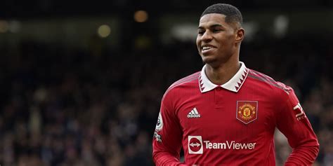 Marcus Rashford Resmi Teken Kontrak Baru Di Manchester United Bertahan