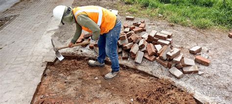 Obras Quito On Twitter Nuestras Brigadas Listas En El Parque