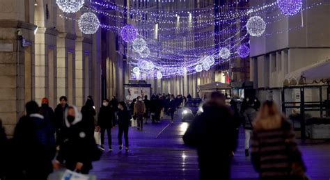 Dpcm Natale Spostamenti Vietati Tra Regioni Dal 21 12 Le Regole Per