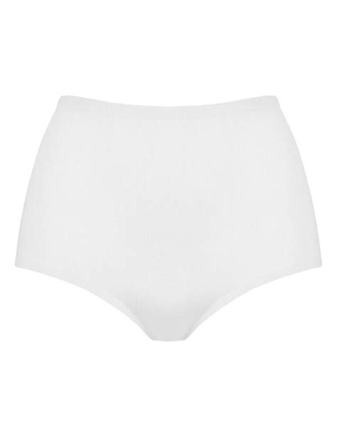 Triumph Sporty Micro Maxi Brief Belle Lingerie