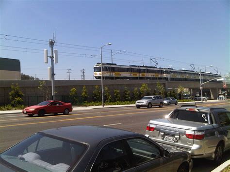 Img Eastbound Expo Line Train Leaving L Flickr