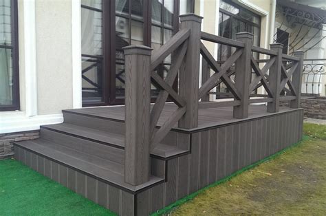Какой материал использовать для ограждений крыльца и террасы?