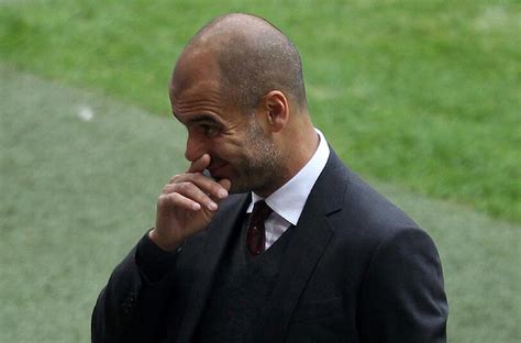 Manchester im Blick Pep gibt nach zähem Arbeitssieg frei