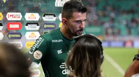 Marcos Felipe celebra atuação parabeniza John e foca no Flamengo