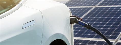 Cargar Un Coche El Ctrico Con Placas Solares Una Opci N Sostenible