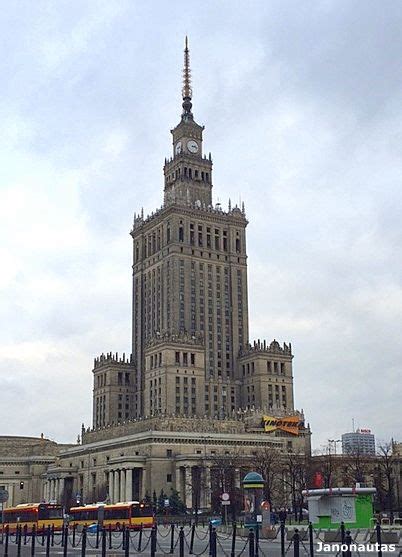 El Palacio De La Cultura Y La Ciencia De Varsovia Janonautas