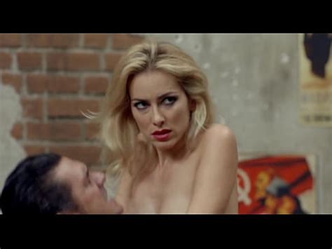 Kira Miró Don t Call Him Love Call Him X Corps génial et seins parfaits XVIDEOS