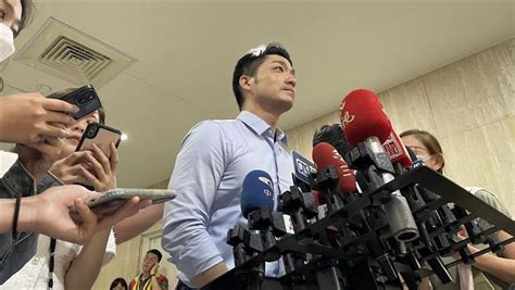 30歲以下年輕人說侯友宜「最像路人」？ 蔣萬安：侯市長非常親民 政治 三立新聞網 Setncom