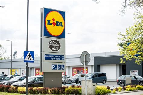 Lidl otwiera sklepy w najbliższą niedzielę Te punkty będą otwarte