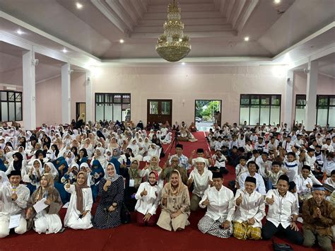 Berdoa Bersama 1000 Anak Sholeh di Rumah Dinas Walikota untuk Mempererat Kedekatan dalam Bulan ...