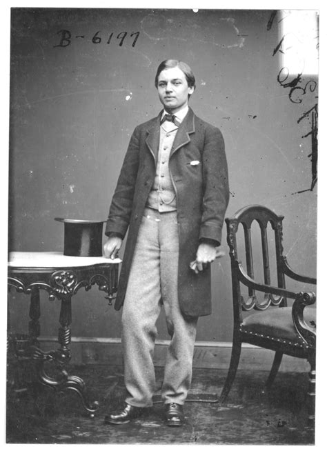 Photograph R62qq1 Of Robert Lincoln