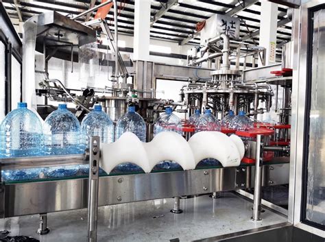 Sgs Automatic Glass Bottle Filling Equipment Rinsing Filler Capping And