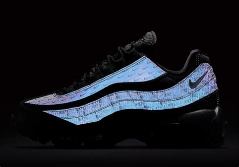 Preview Nike Air Max 95 Black Reflect Logos Le Site De La Sneaker