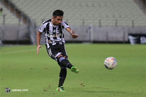 Cametá na lateral Chamusca encerra preparação para jogo contra CRB