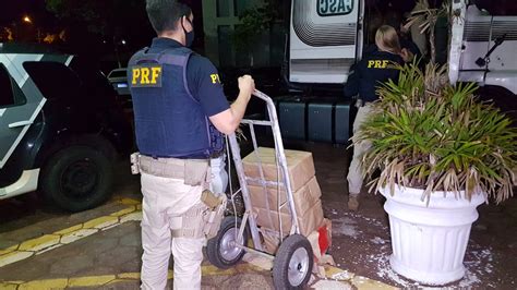 Caminhão carregado maconha é apreendido pela PRF na BR 163 em