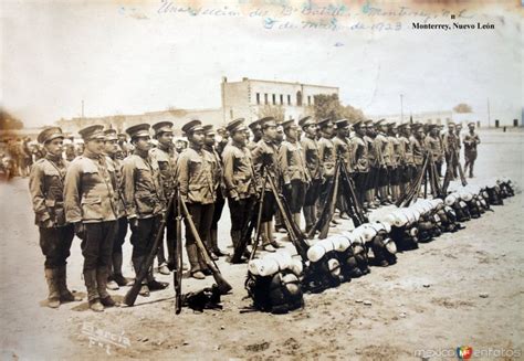 Feliz día del Ejército Mexicano frases Qué palabras dedicar y por qué