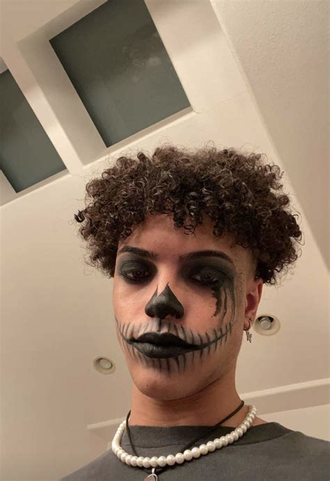 Guys Halloween Makeup Easy Clown Makeup Cute Couple Halloween