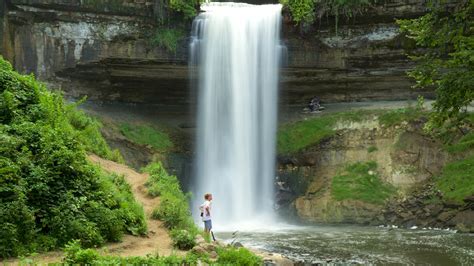 Minnehaha Park, Minneapolis Vacation Rentals: house rentals & more | Vrbo