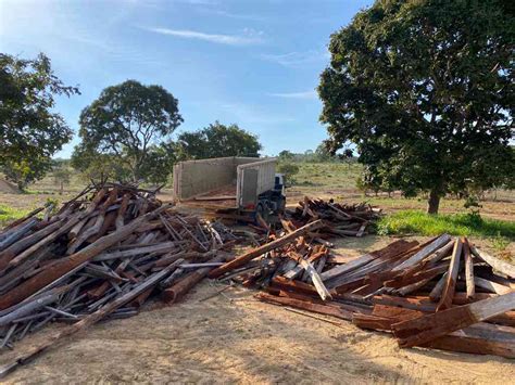 Estacas De Aroeira Buscar Rural