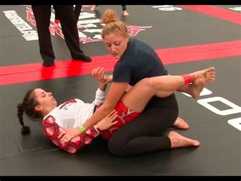 Girls Grappling No Gi NAGA Battle At The Beach 2017 Women BJJ