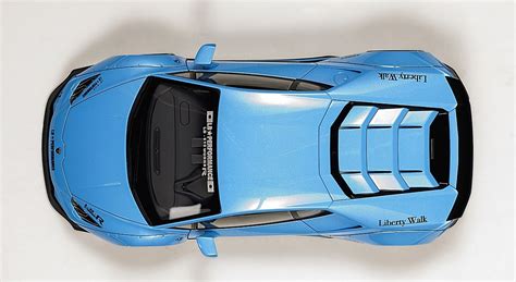 Liberty Walk LB Works Lamborghini Huracan Metallic Sky Blue AUTOart