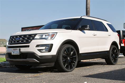 2017 Ford Explorer Xlt 22 Lexani Wheels Nexan Tires