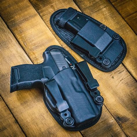 Stealthgear Ventcore Single Appendix Mag Carrier Tactical