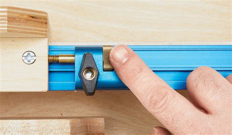 A Box Joint Jig For Your Crosscut Sled Woodsmith