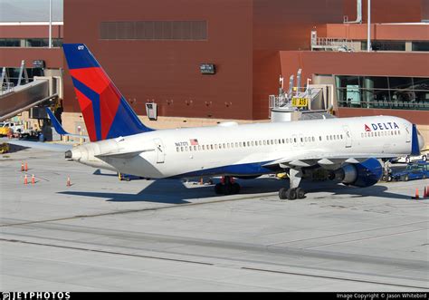 N67171 Boeing 757 232 Delta Air Lines Jason Whitebird JetPhotos